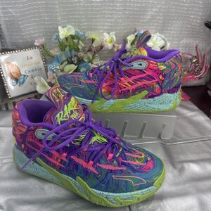 (M5) Puma.Youth U.S.Sz 5.5 sneakers rare No.1 not from here Puma Lamelo Ball